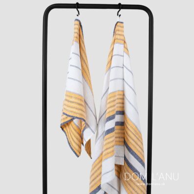 KORA poloľanový uterák biely s pruhmi, 3 veľkosti