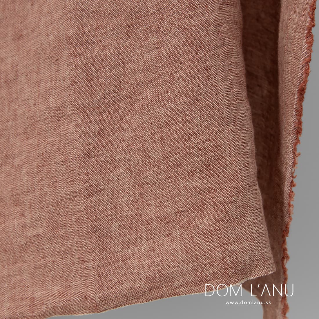 Ľanová látka sivohnedá praná je vhodná na šitie odevov a bytového textilu