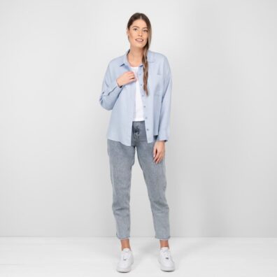 Ľanová svetlomodrá blúzka nadrozmerná košeľová