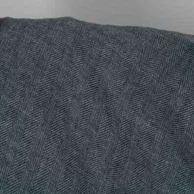 Ľanová-vlnená látka čierna-biela s vzorom rybej kosti špeciálne vypraná - šetrná k pokožke, mäkká a príjemná na dotyk